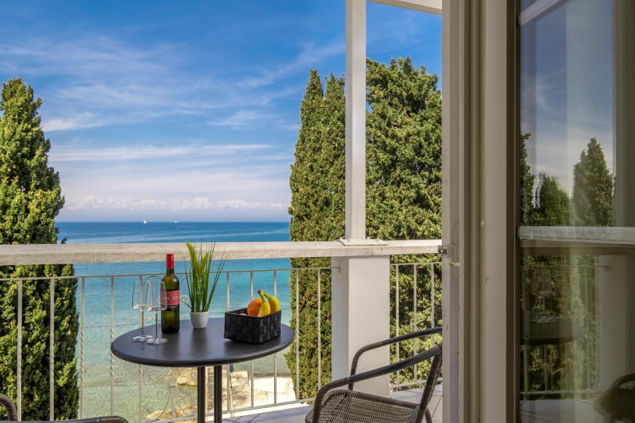 סבודרייה Villa Valdepian Apartments מראה חיצוני תמונה