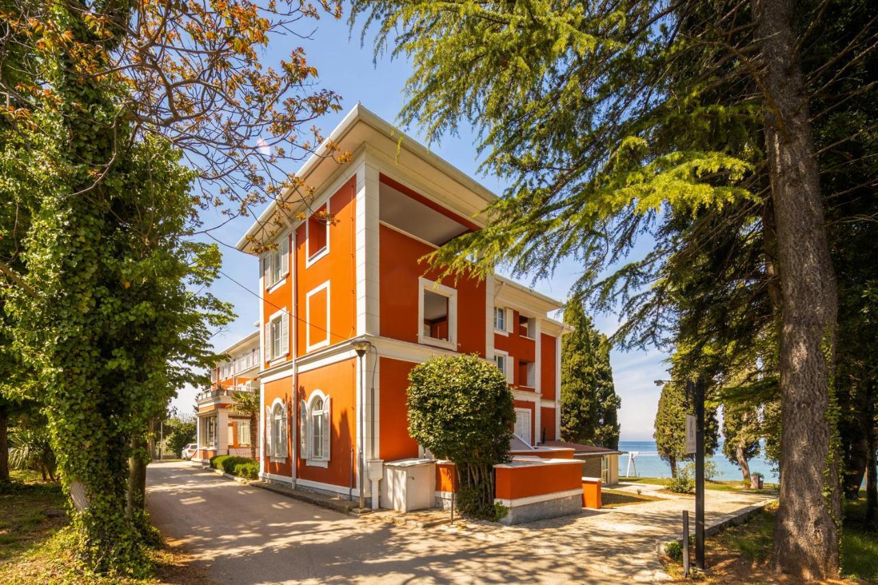 סבודרייה Villa Valdepian Apartments מראה חיצוני תמונה