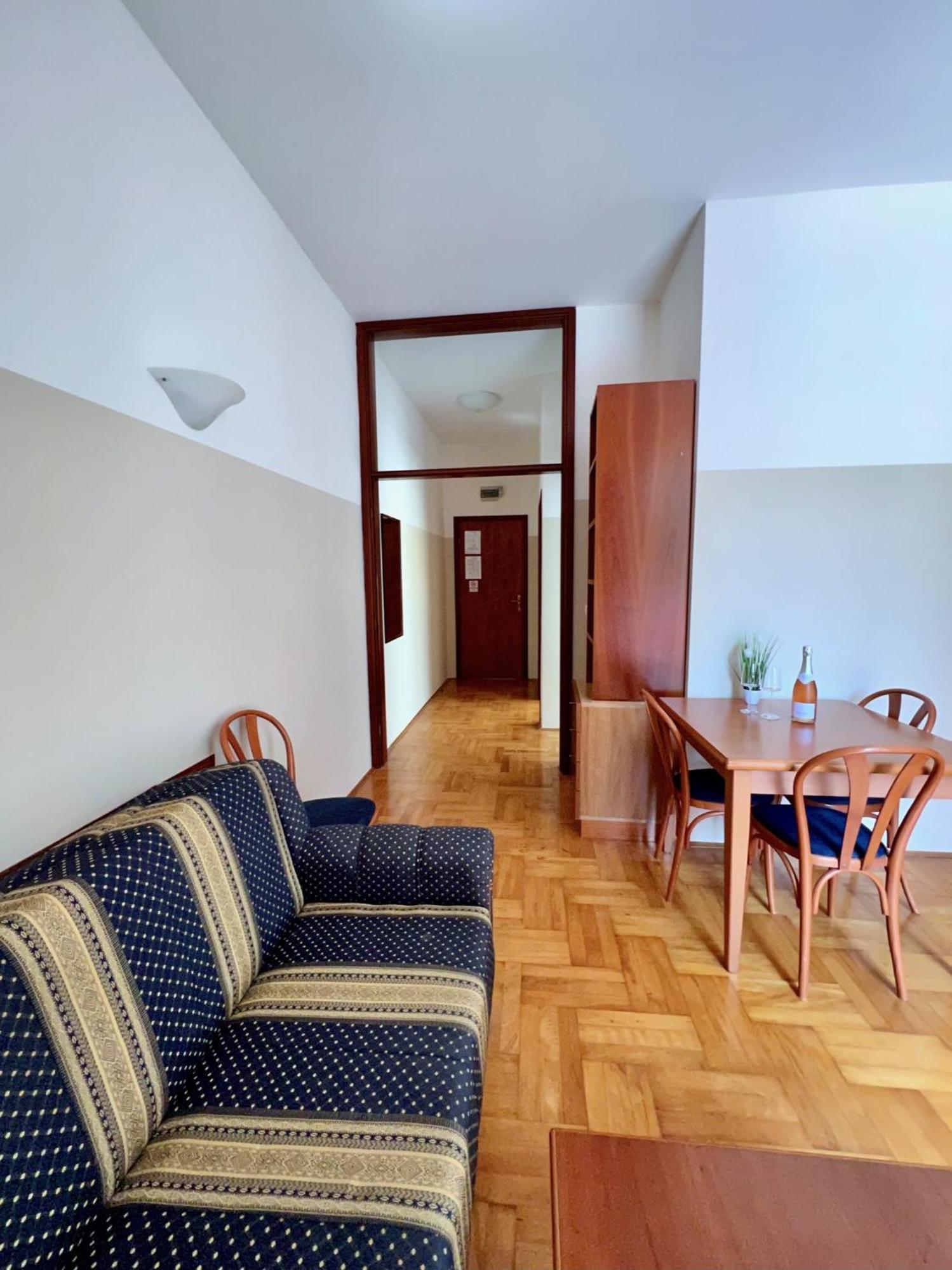 סבודרייה Villa Valdepian Apartments מראה חיצוני תמונה