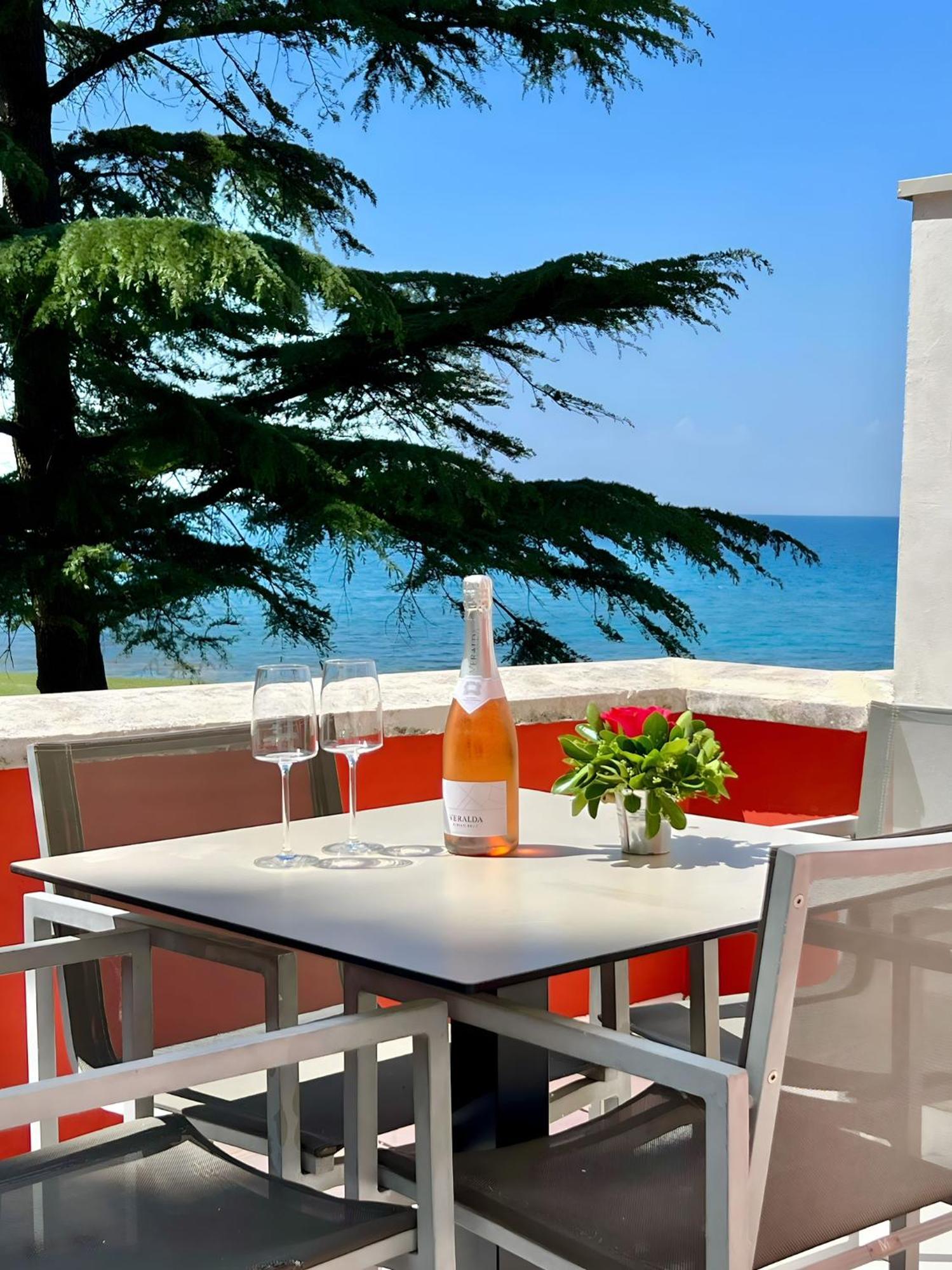 סבודרייה Villa Valdepian Apartments מראה חיצוני תמונה