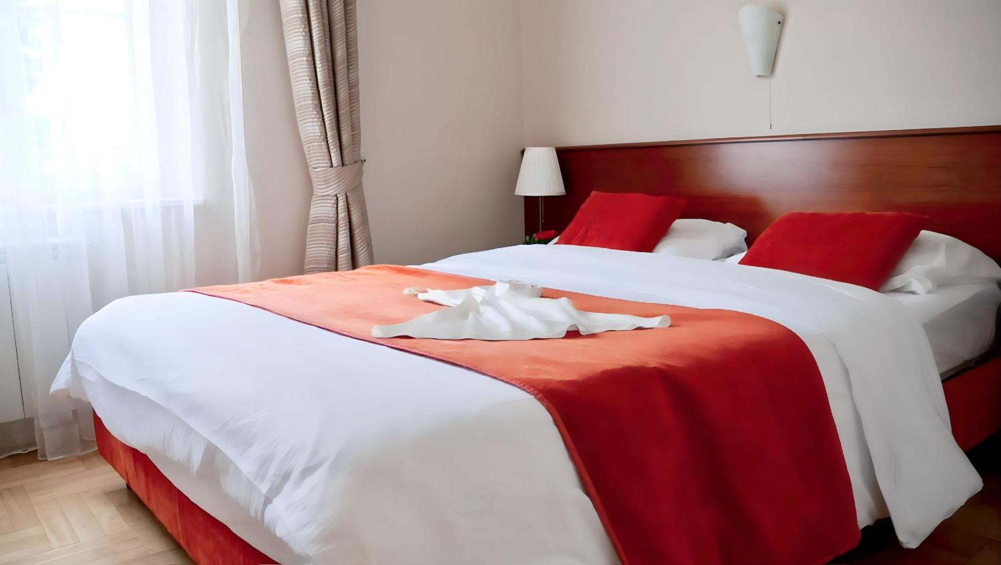 סבודרייה Villa Valdepian Apartments מראה חיצוני תמונה