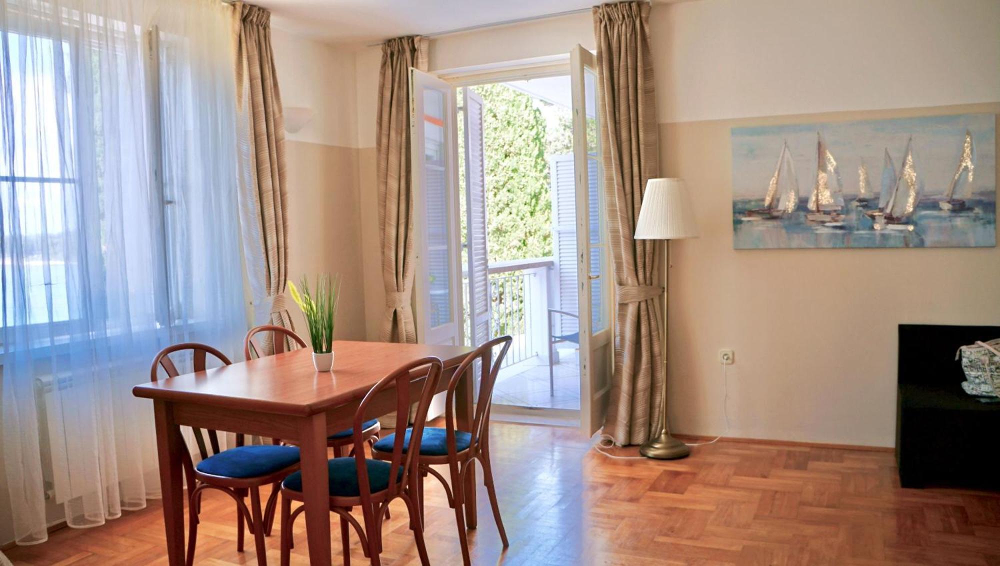 סבודרייה Villa Valdepian Apartments מראה חיצוני תמונה
