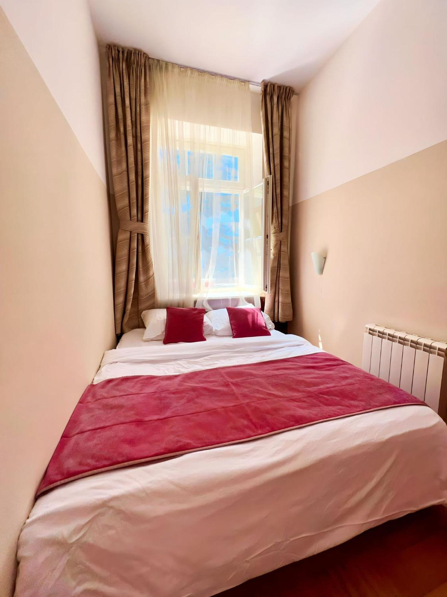 סבודרייה Villa Valdepian Apartments מראה חיצוני תמונה